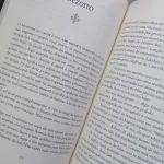 Espada de vidro - Victoria Aveyard (6)