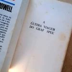 Livro A Última Viagem do Graf Spee Michael Powell Editora Record (2)