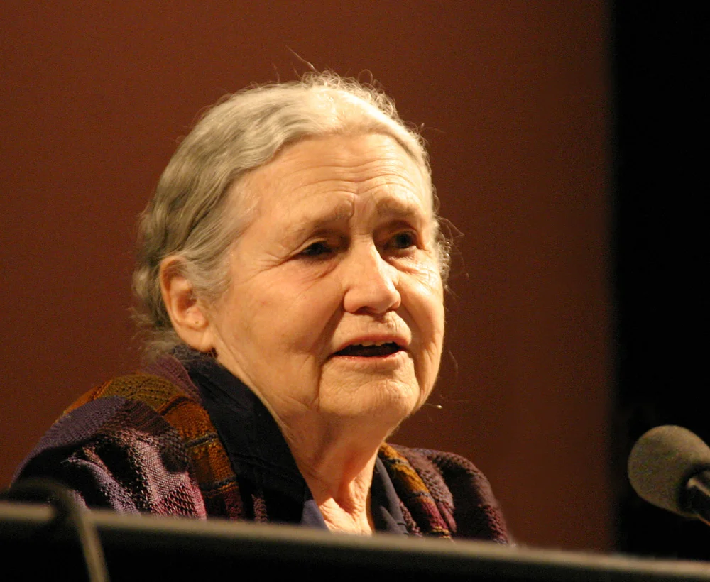 Doris-Lessing.webp