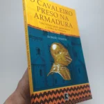 o cavaleiro preso na armadura robert fisher ediora record (lombada)